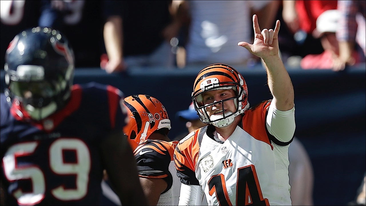Dalton helps Bengals to 22-13 win over Texans